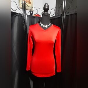 Elegant Red V-Neck Women's Top Long Sleeve Women's Size Small Casual Classic